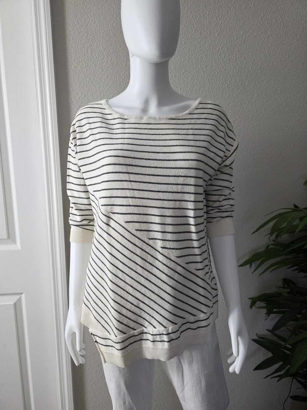 Tribal Striped Lightweight Boatneck Sweater in Cream w/Black Striping - Size M